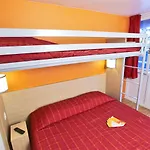 Premiere Classe Lille Nord - Otel