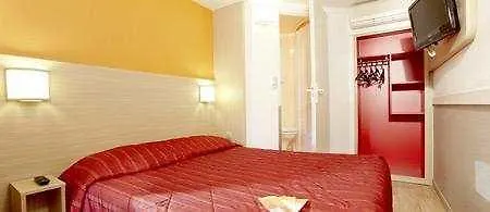 Premiere Classe Lille Nord - *